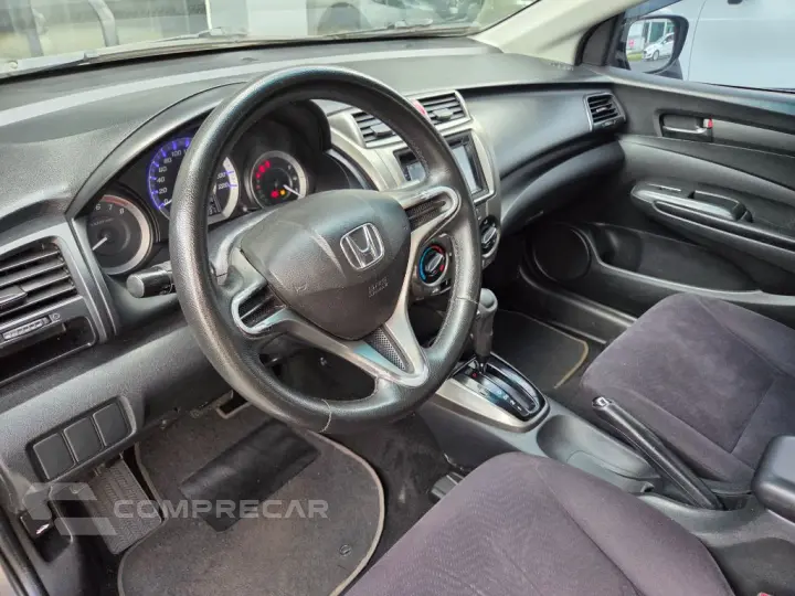 CITY Sedan LX 1.5 Flex 16V 4p Aut.