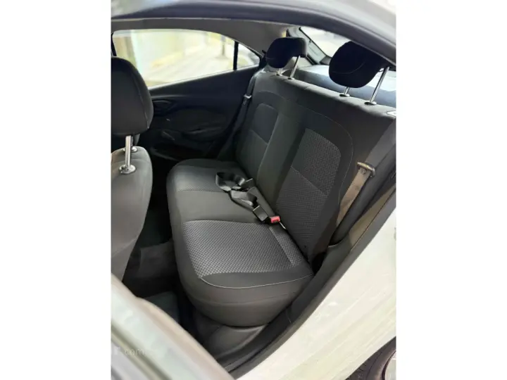 ONIX 1.4 MPFI ADVANTAGE 8V FLEX 4P AUTOMÁTICO