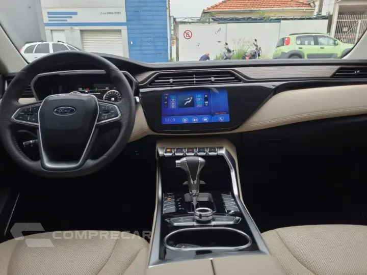 TERRITORY Titanium 1.5 GTDi EcoBo. Aut.