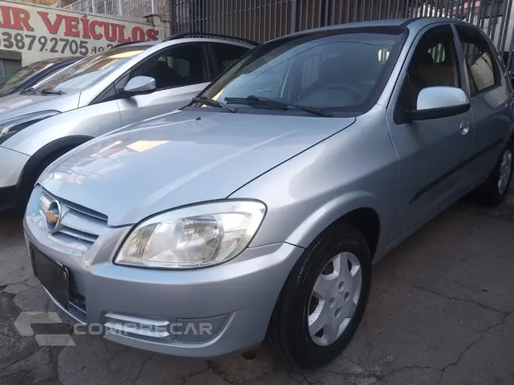 CELTA 1.0 MPFI Life 8V