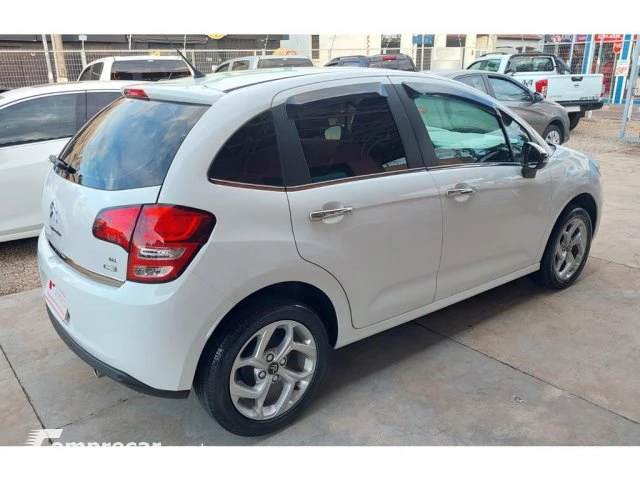 C3 - 1.6 VTI 120 EXCLUSIVE EAT6
