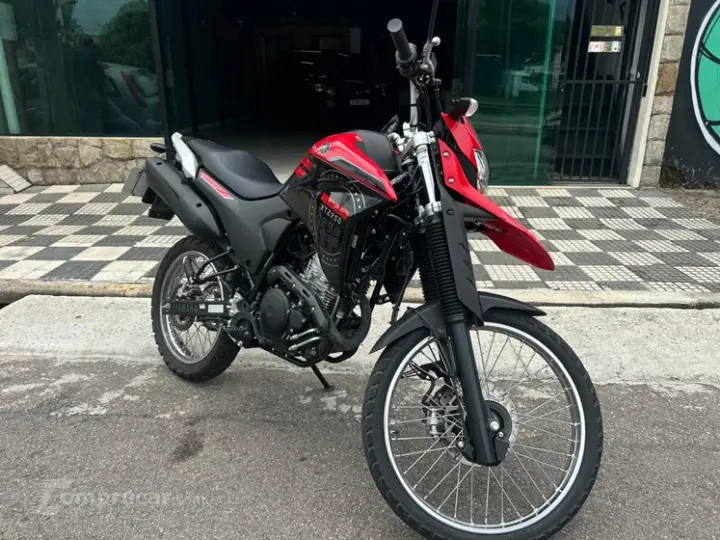XTZ 250 LANDER