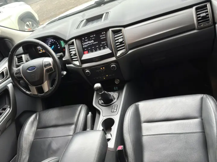 RANGER 2.5 XLT 4X2 CD 16V FLEX 4P MANUAL