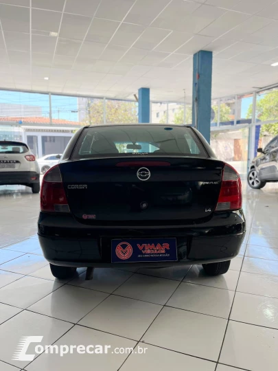 CORSA 1.4 MPFI Premium Sedan 8V