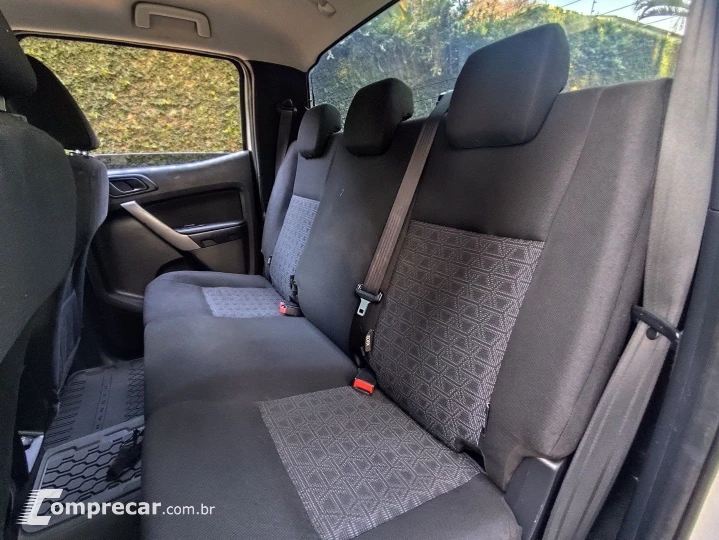 RANGER 2.2 XLS 4X4 CD 16V DIESEL 4P AUTOMÁTICO