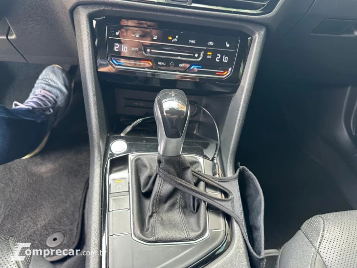 TAOS 1.4 250 TSI Highline