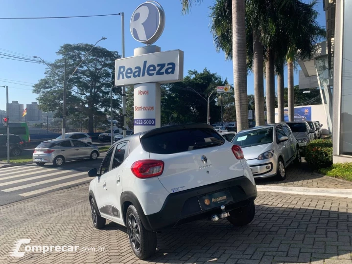 Kwid KWID Intense 1.0 Flex 12V 5p Mec.