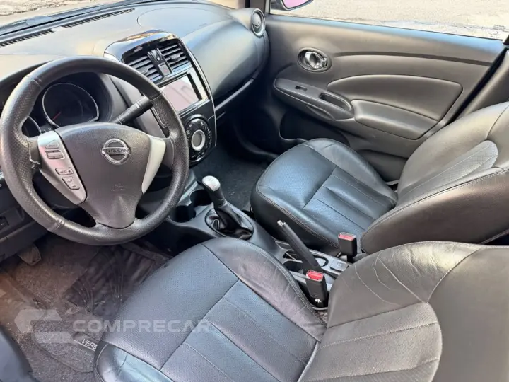 VERSA SL 1.6 16V Flex Fuel 4p Mec.