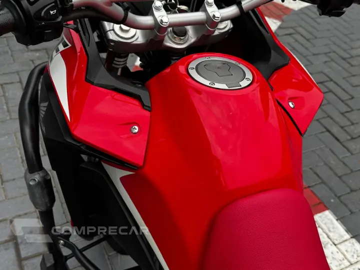 XRE 300 ABS