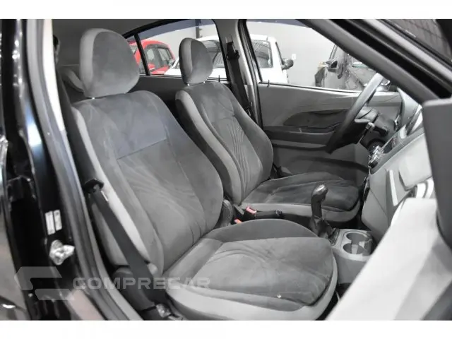 AGILE - 1.4 MPFI LTZ 8V 4P MANUAL
