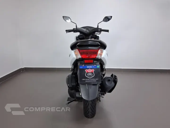 YAMAHA NMAX 160 ABS