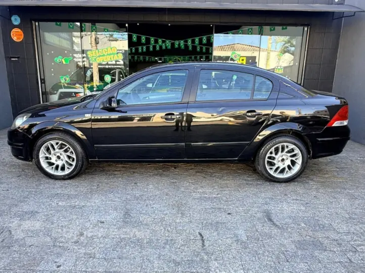 VECTRA 2.0 MPFI Elegance 8V