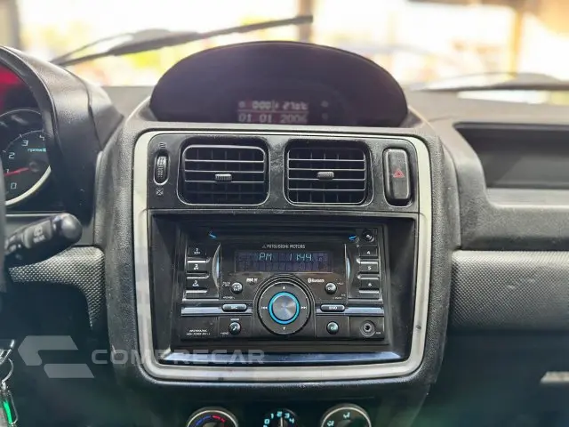 PAJERO TR4 - 2.0 4X4 16V 4P MANUAL