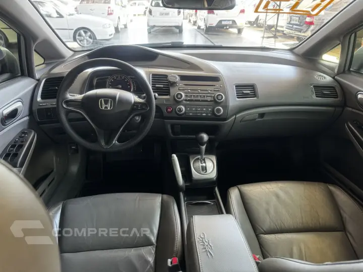 Civic 1.8 16V 4P FLEX LXS AUTOMÁTICO