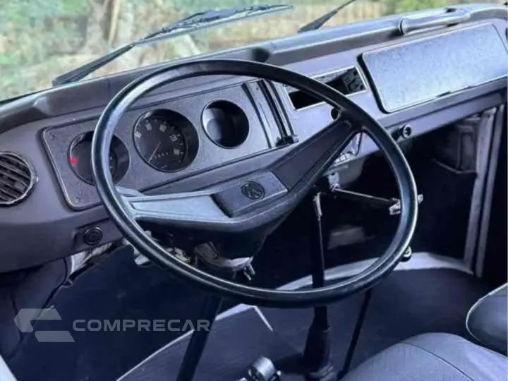 KOMBI 1.6 STD 8V GASOLINA 3P MANUAL