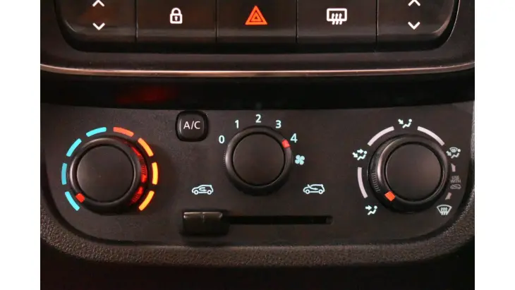 KWID - 1.0 12V SCE ZEN MANUAL