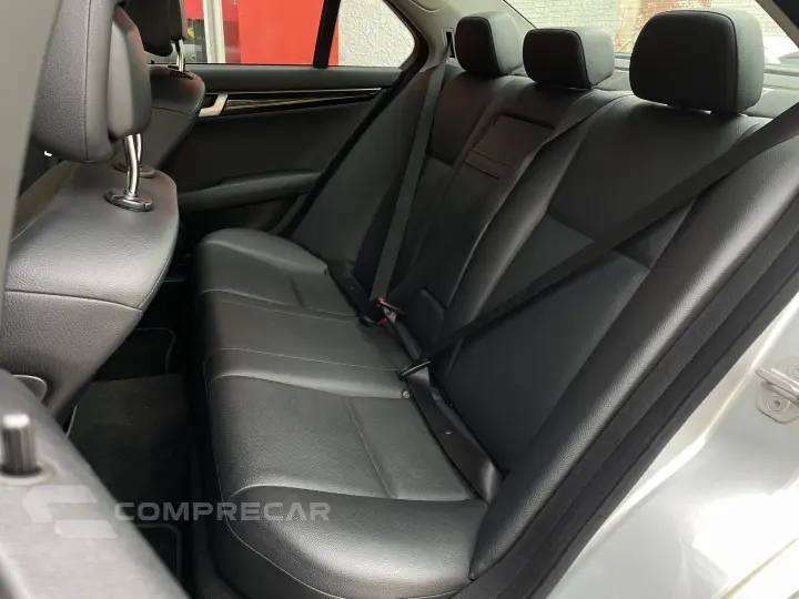 C 180 1.6 CGI CLASSIC 16V TURBO GASOLINA 4P AUTOMÁTICO