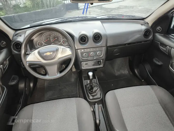 CELTA 1.0 MPFI LT 8V