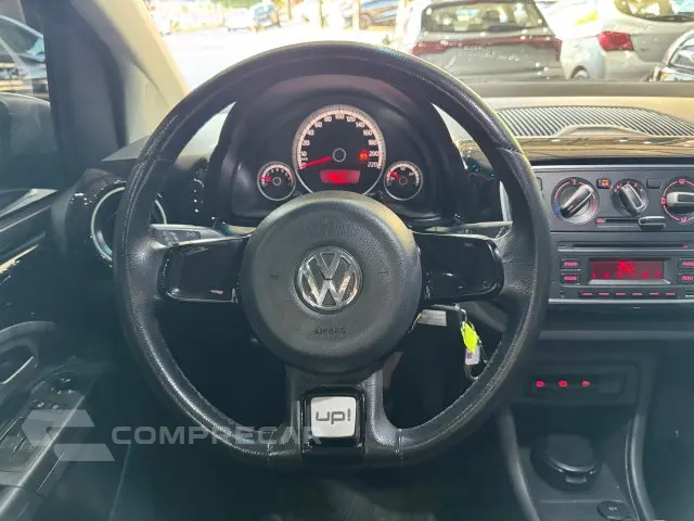 CROSS UP - 1.0 TSI 12V 4P MANUAL