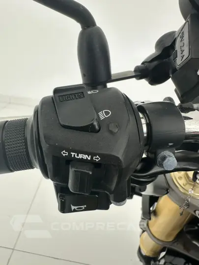 CB 600F HORNET / HONDA