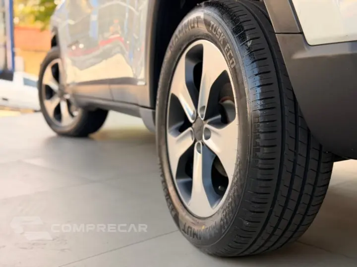COMPASS 2.0 16V FLEX LONGITUDE AUTOMÁTICO
