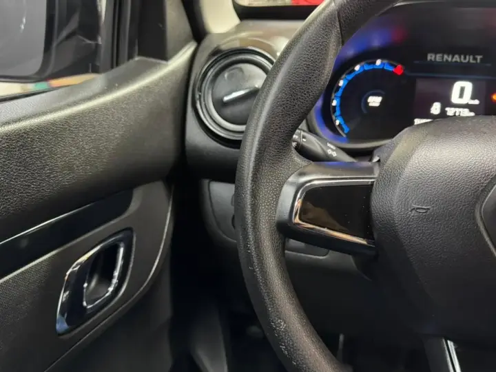 kwid 1.0 1.0 12V SCE FLEX INTENSE MANUAL