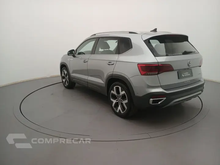TAOS 1.4 250 TSI TOTAL FLEX HIGHLINE AUTOMÁTICO
