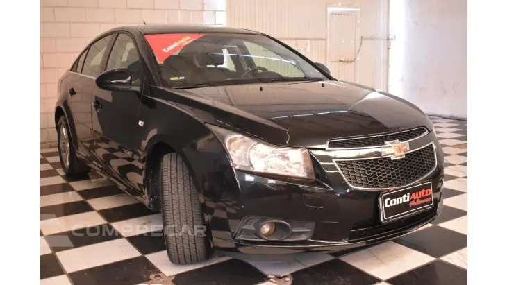 CRUZE SEDAN - 1.8 LT 16V 4P AUTOMÁTICO