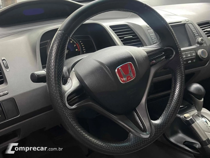 CIVIC 1.8 LXS 16V GASOLINA 4P AUTOMÁTICO