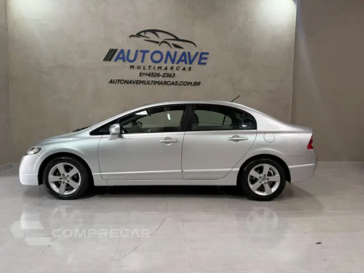 Civic 1.8 16V 4P FLEX LXS AUTOMÁTICO