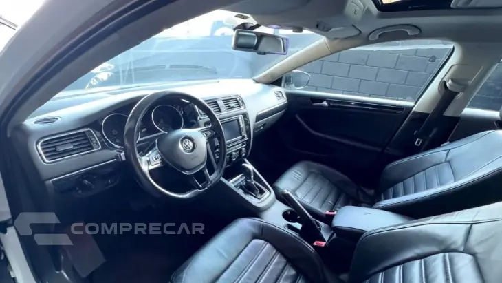 JETTA Highline 2.0 TSI 16V 4p Tiptronic