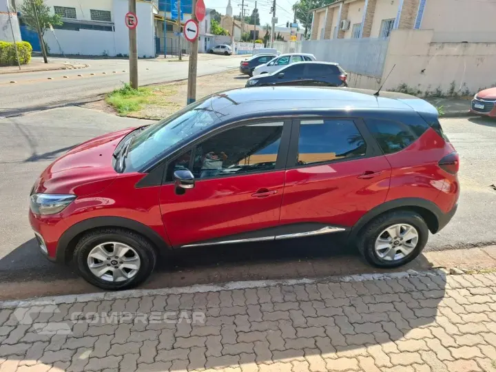 Captur 1.6 16V Sce Flex Life X-Tronic