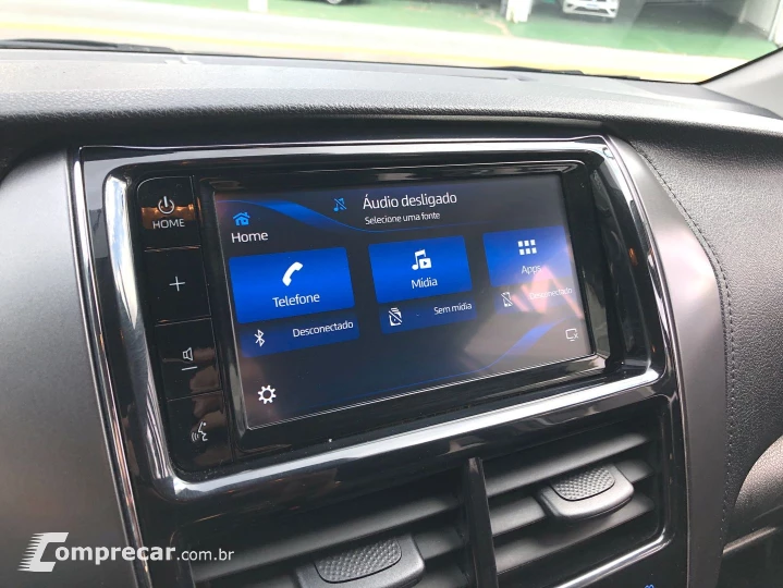 Yaris 1.5 16V Flex Sedan Xs Connect Multidrive