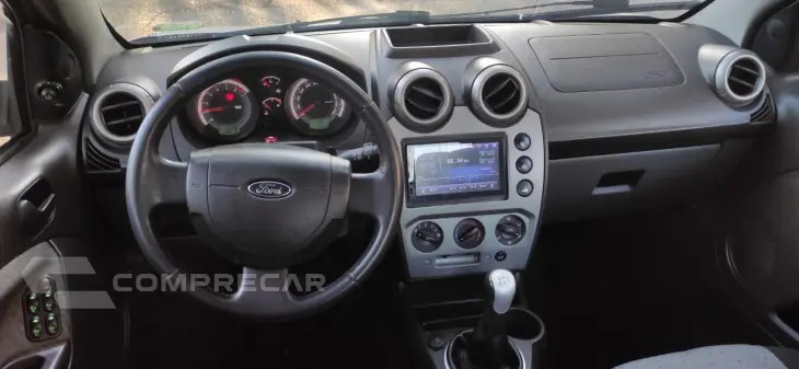 FIESTA 1.6 MPI Class Sedan 8V