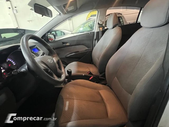 HB20S - 1.6 COMFORT PLUS 16V 4P MANUAL