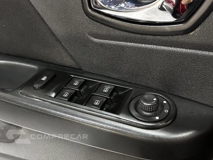 CAPTUR 1.6 16V SCE FLEX LIFE X-TRONIC