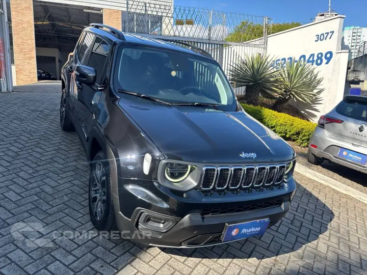 Renegade Long. T270 1.3 TB 4x2 Flex Aut.