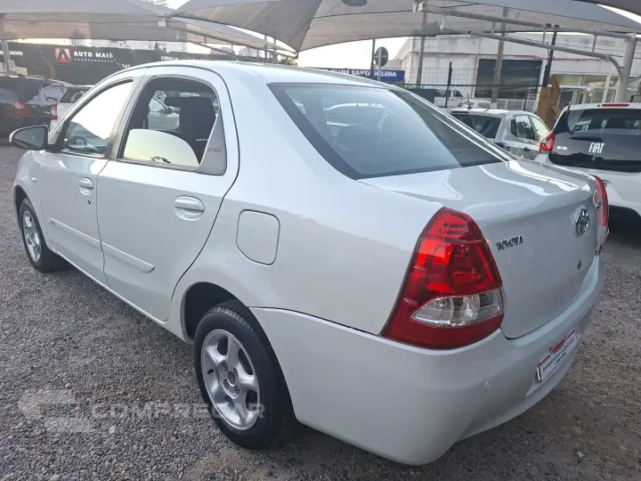 Etios 1.5 Xs Sedan 16V Flex 4P Automático