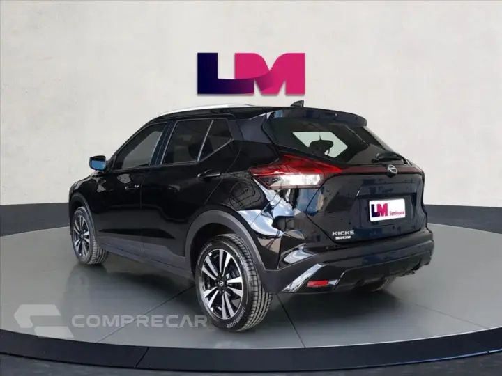 KICKS PLAY 1.6 16V FLEXSTART SENSE XTRONIC