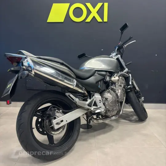 CB 600F HORNET