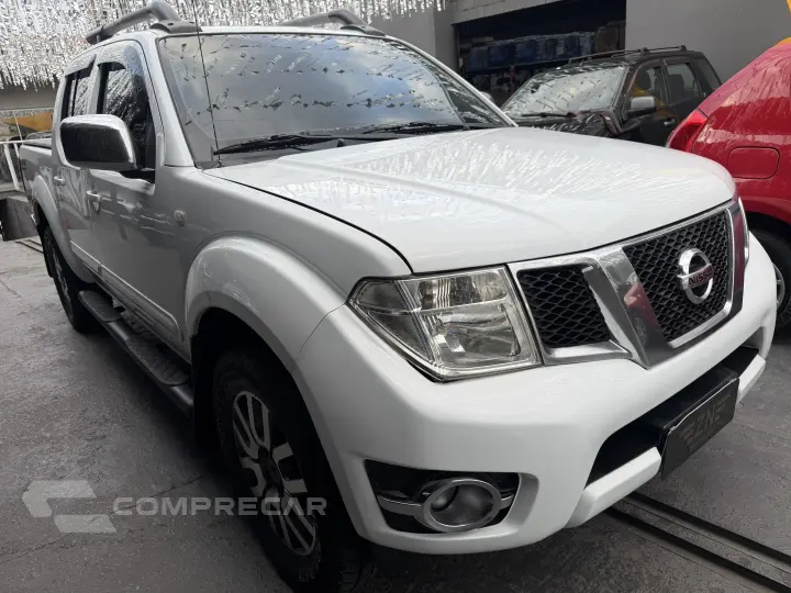 FRONTIER 2.5 PLATINUM 4X4 CD TURBO ELETRONIC DIESEL 4P AUTOM