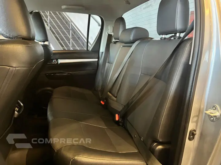 Hilux Caminhonete 2.8 16V SRX LIMITED 4X4 TURBO DIESEL CABIN