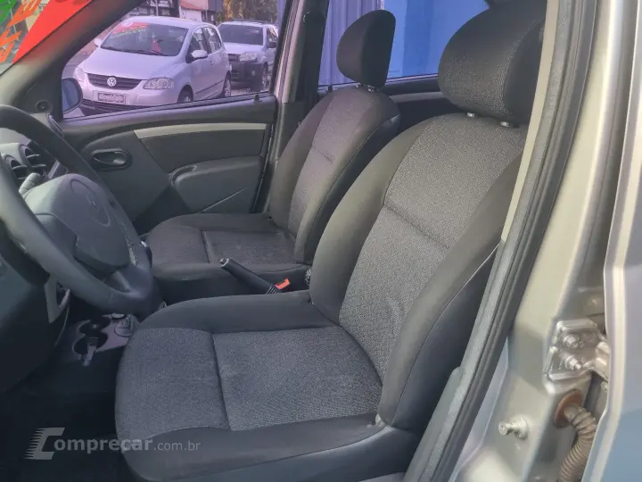 LOGAN 1.6 Expression 8V