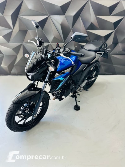 fz25 fazer