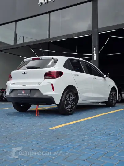 ONIX HATCH LT 1.0 12V Flex 5p Mec.