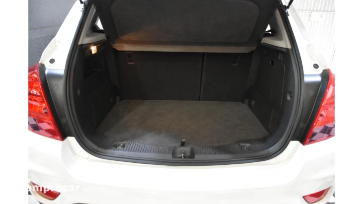 TRACKER - 1.4 16V TURBO LT AUTOMÁTICO
