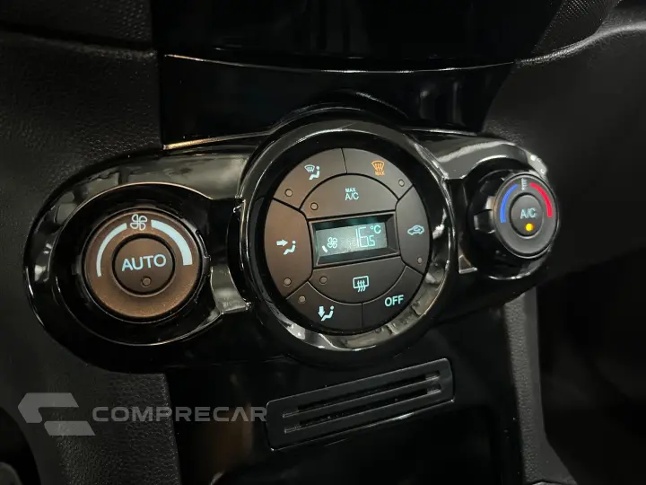 FIESTA 1.6 TITANIUM HATCH 16V FLEX 4P MANUAL