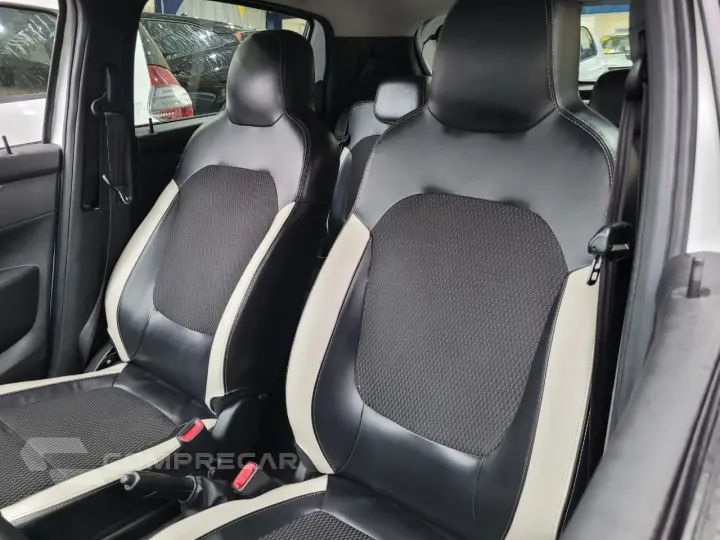 Kwid KWID Intense 1.0 Flex 12V 5p Mec.