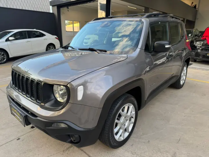 Renegade Sport 1.8 4x2 Flex 16V Aut.