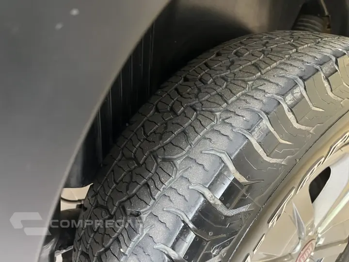 TORO 1.8 16V EVO Freedom AT6